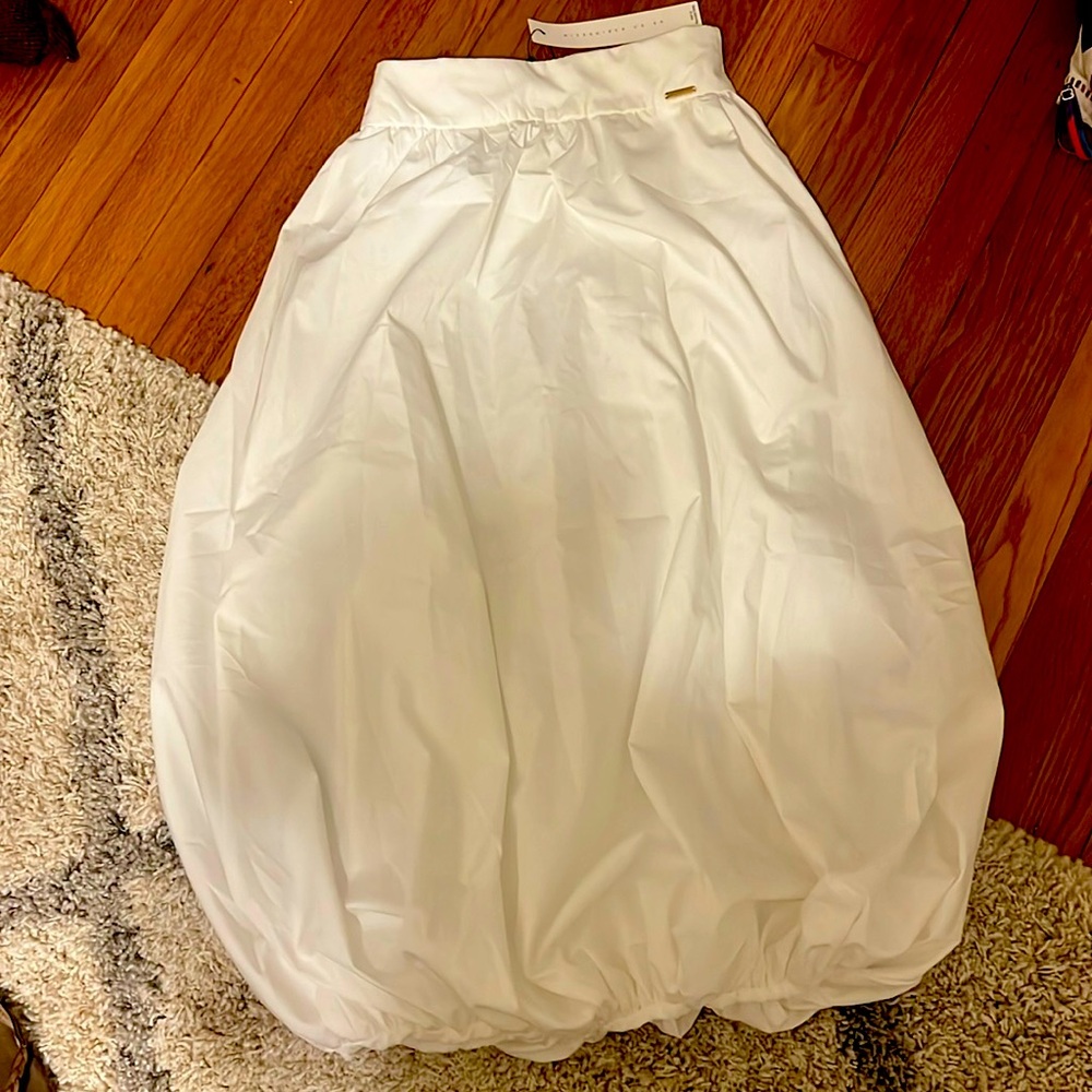 White bubble skirt